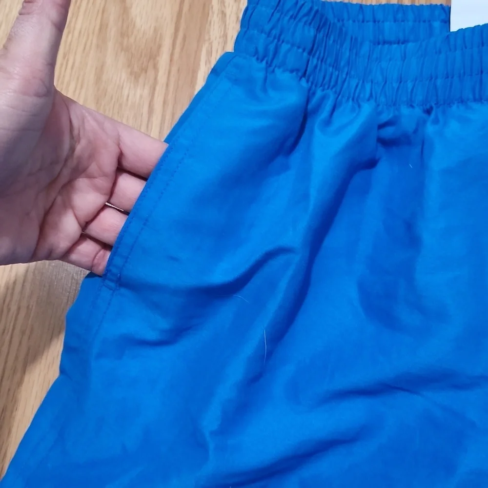 2 Pairs Of Boys Swim Trucks Large